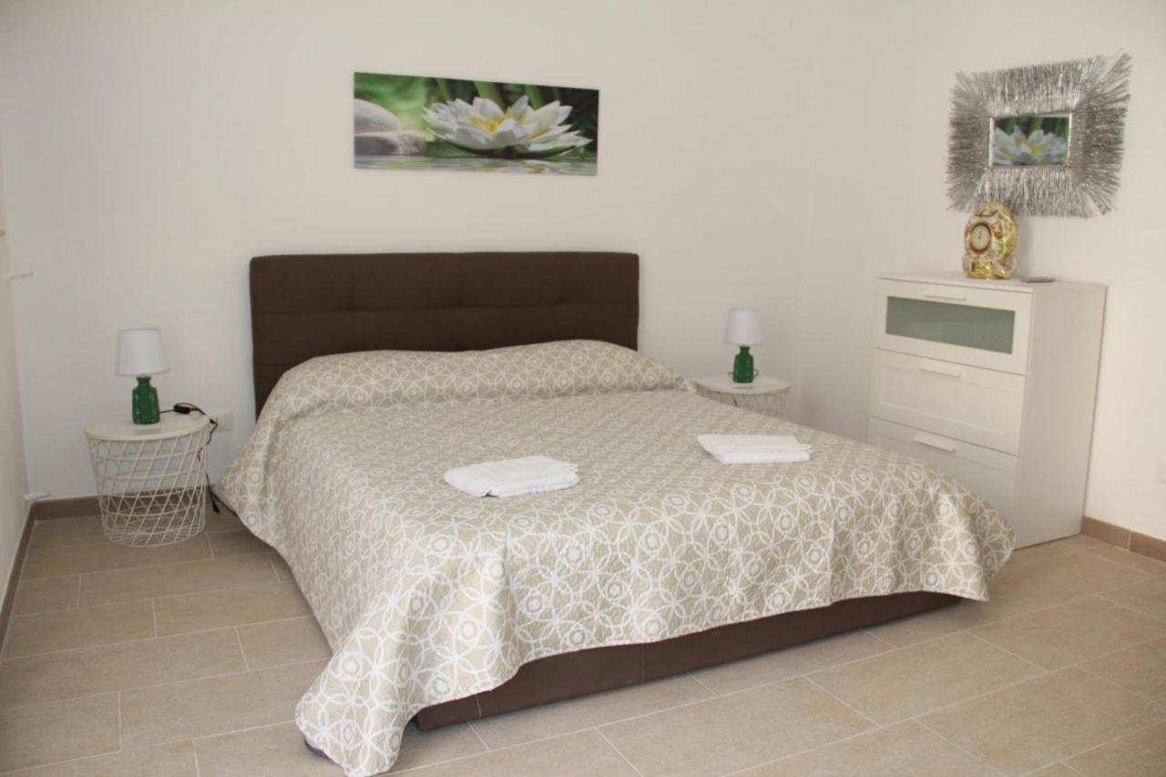 Cataldi'S Rooms Noto Exterior photo
